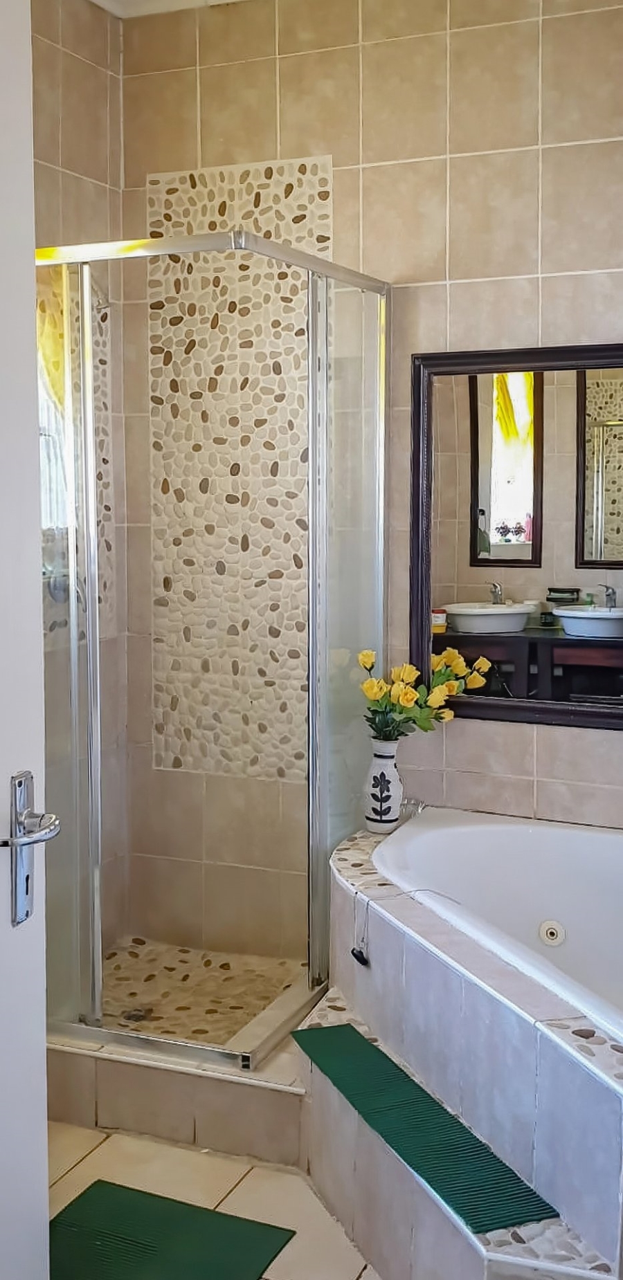 3 Bedroom Property for Sale in Wilgenhof Free State